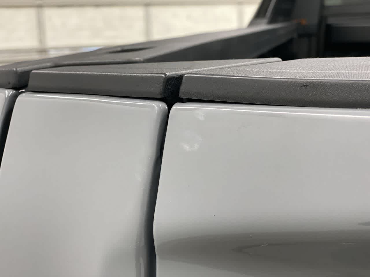 Thumbnail: 2025 Chevrolet Silverado EV - 30