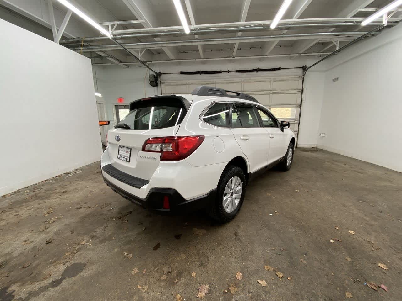 Thumbnail: 2019 Subaru Outback - 6