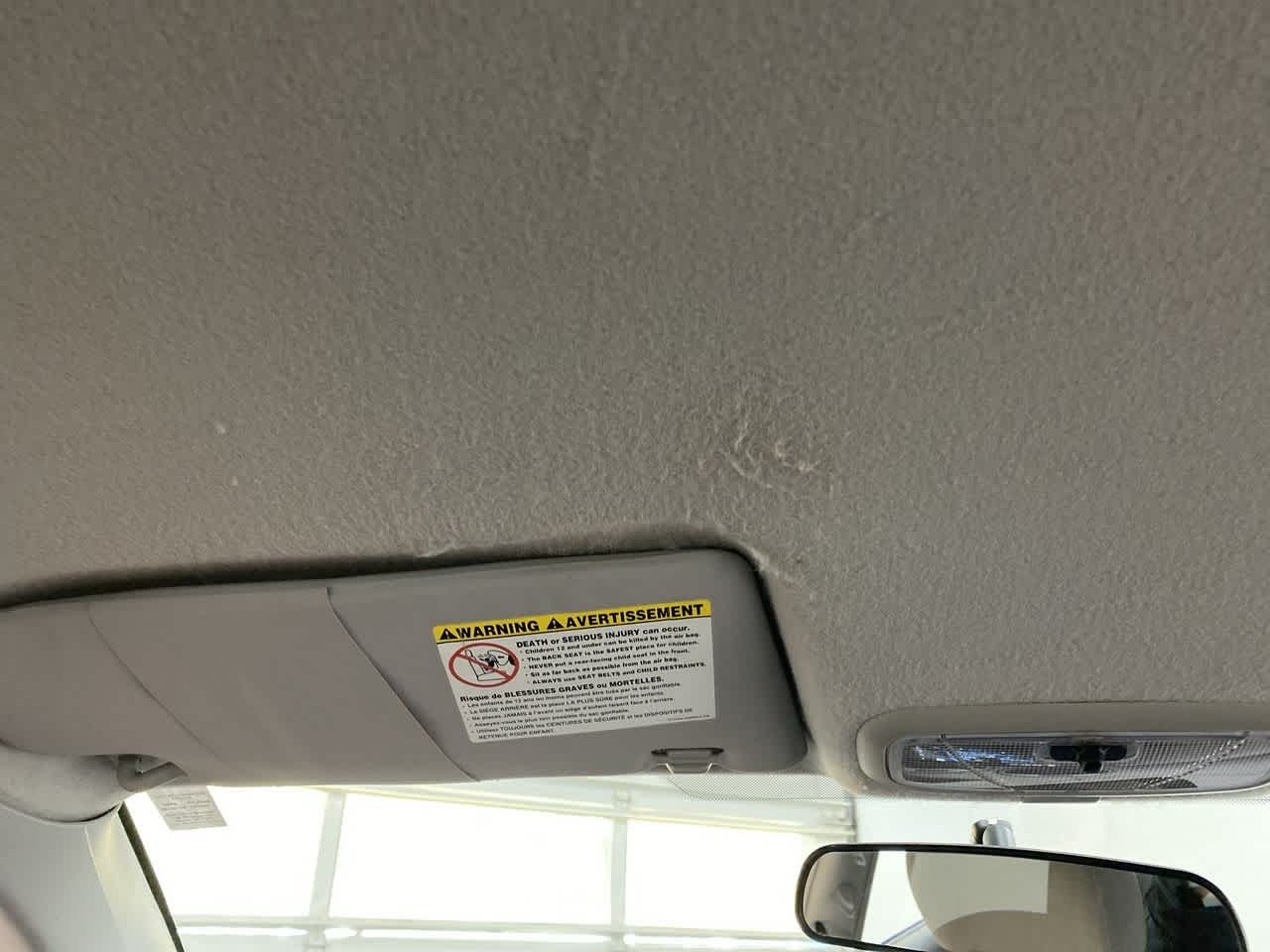 Thumbnail: 2003 Ford Focus - 31