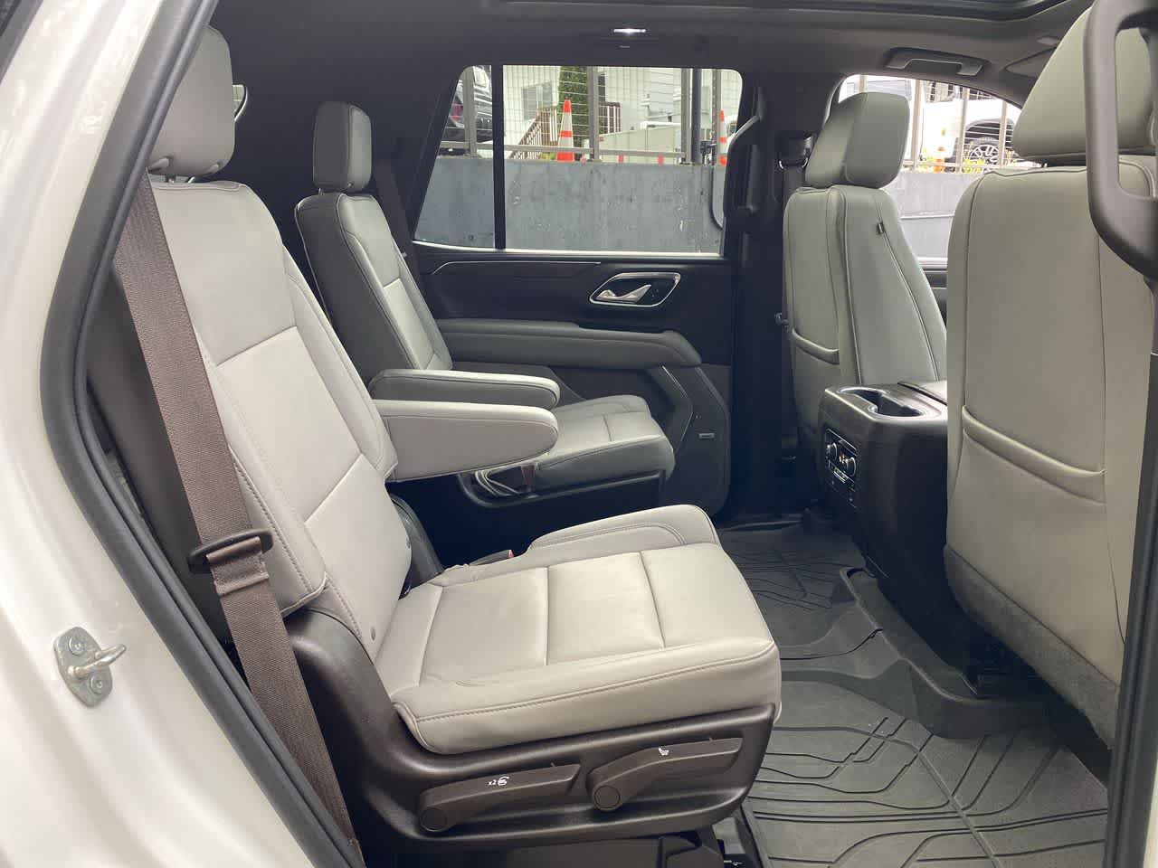 Thumbnail: 2023 Chevrolet Tahoe - 18