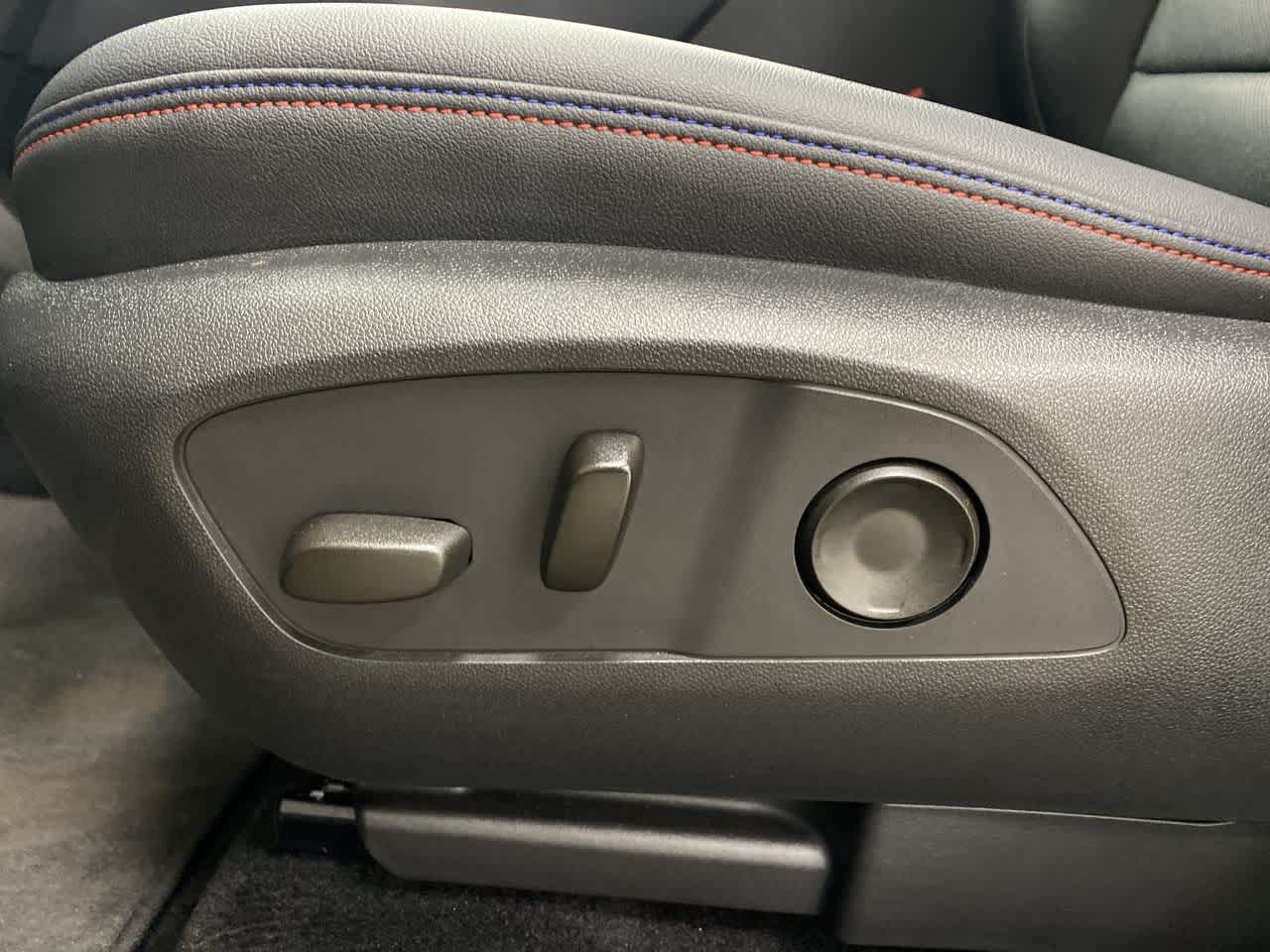 Thumbnail: 2024 Chevrolet Equinox - 16