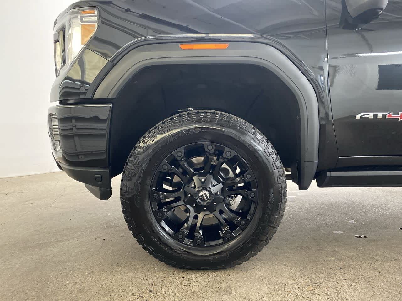 Thumbnail: 2022 GMC Sierra 3500 - 11