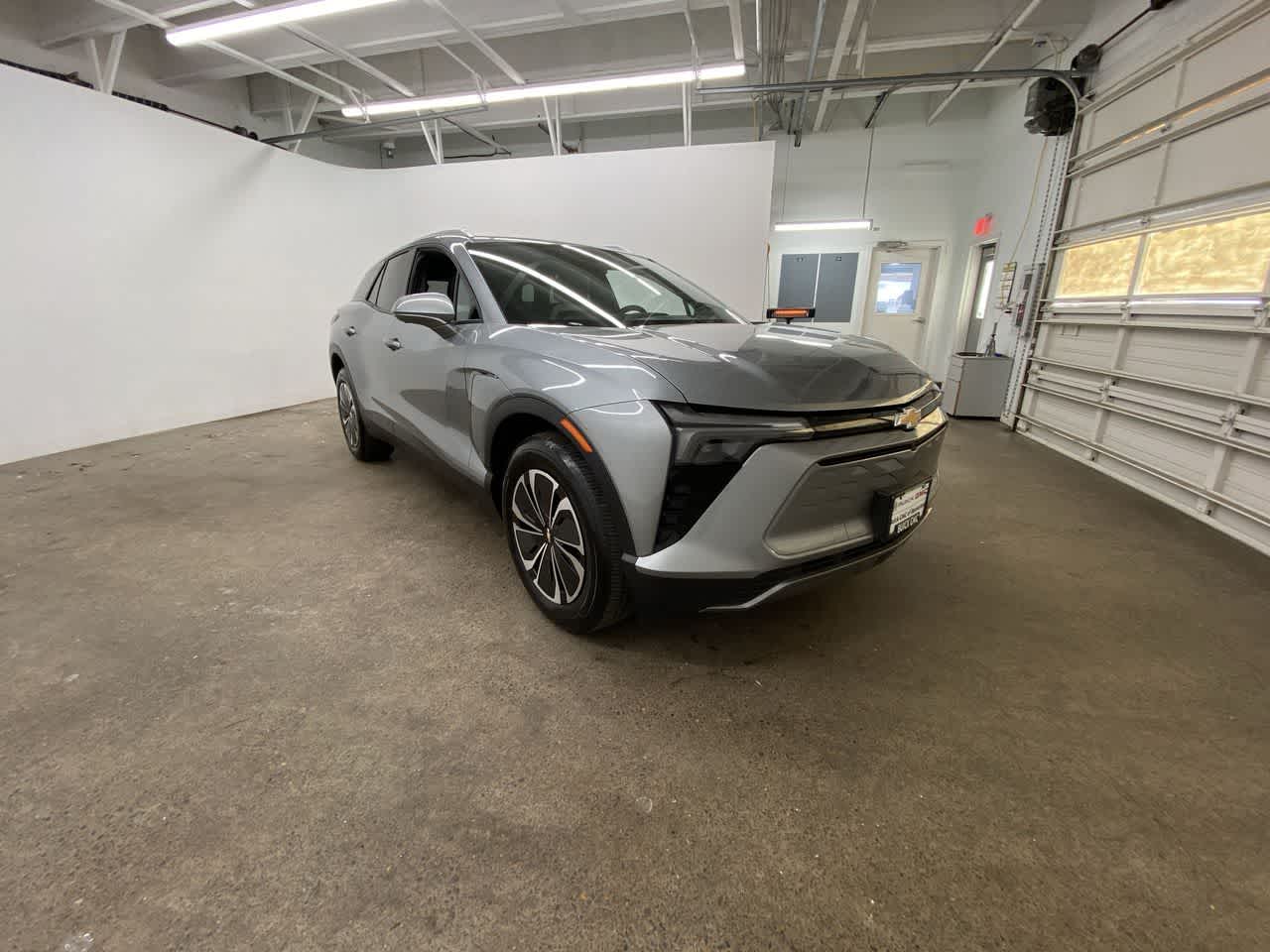 Thumbnail: 2024 Chevrolet Blazer EV - 8