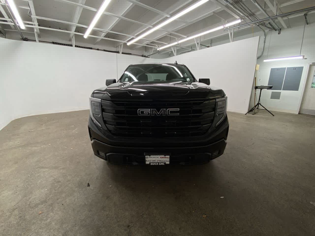 Thumbnail: 2023 GMC Sierra 1500 - 9