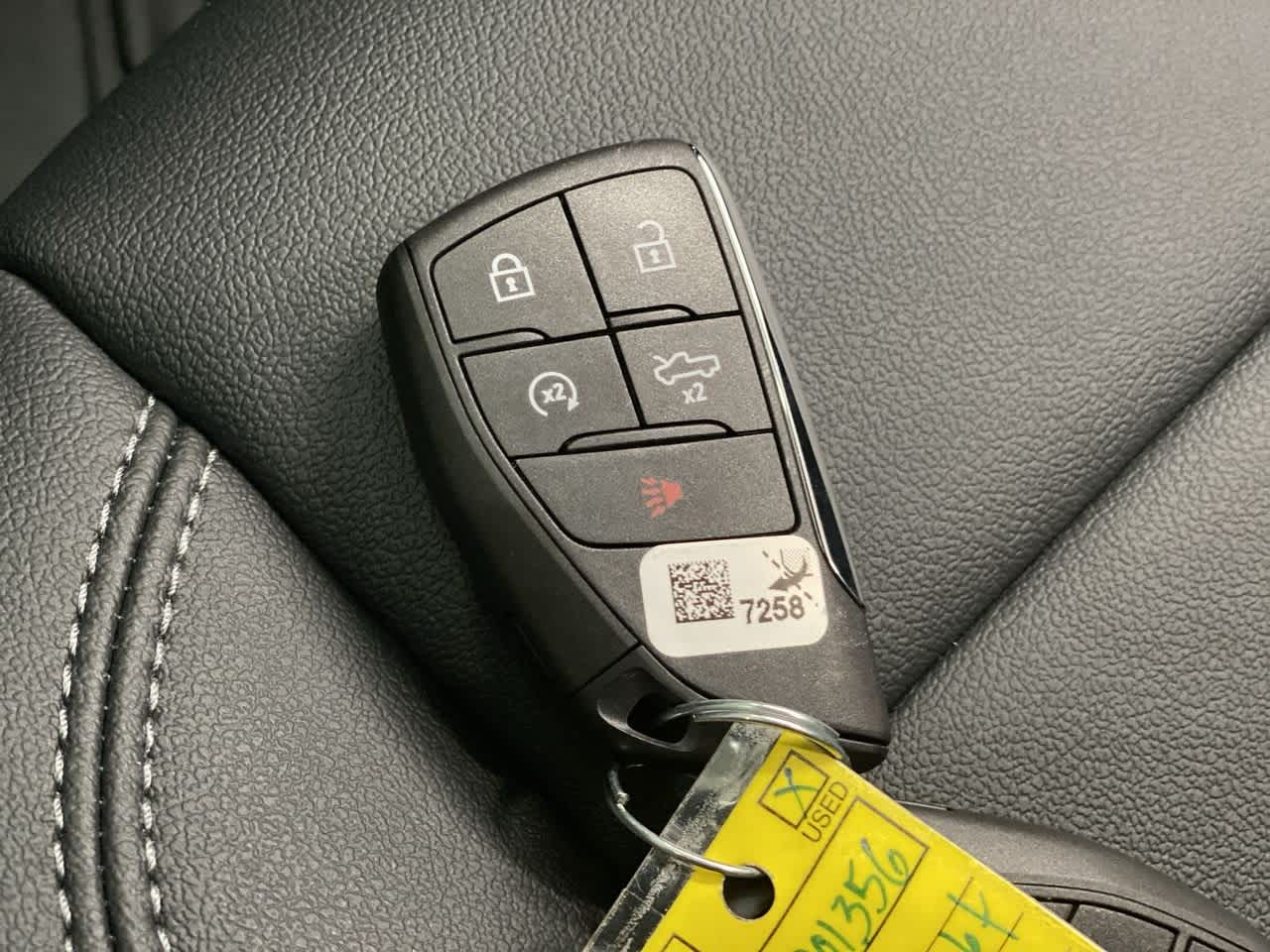 Thumbnail: 2024 Chevrolet Silverado EV - 27