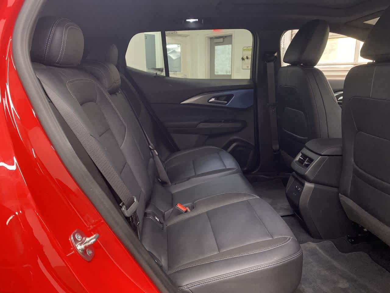 Thumbnail: 2024 Chevrolet Equinox - 18