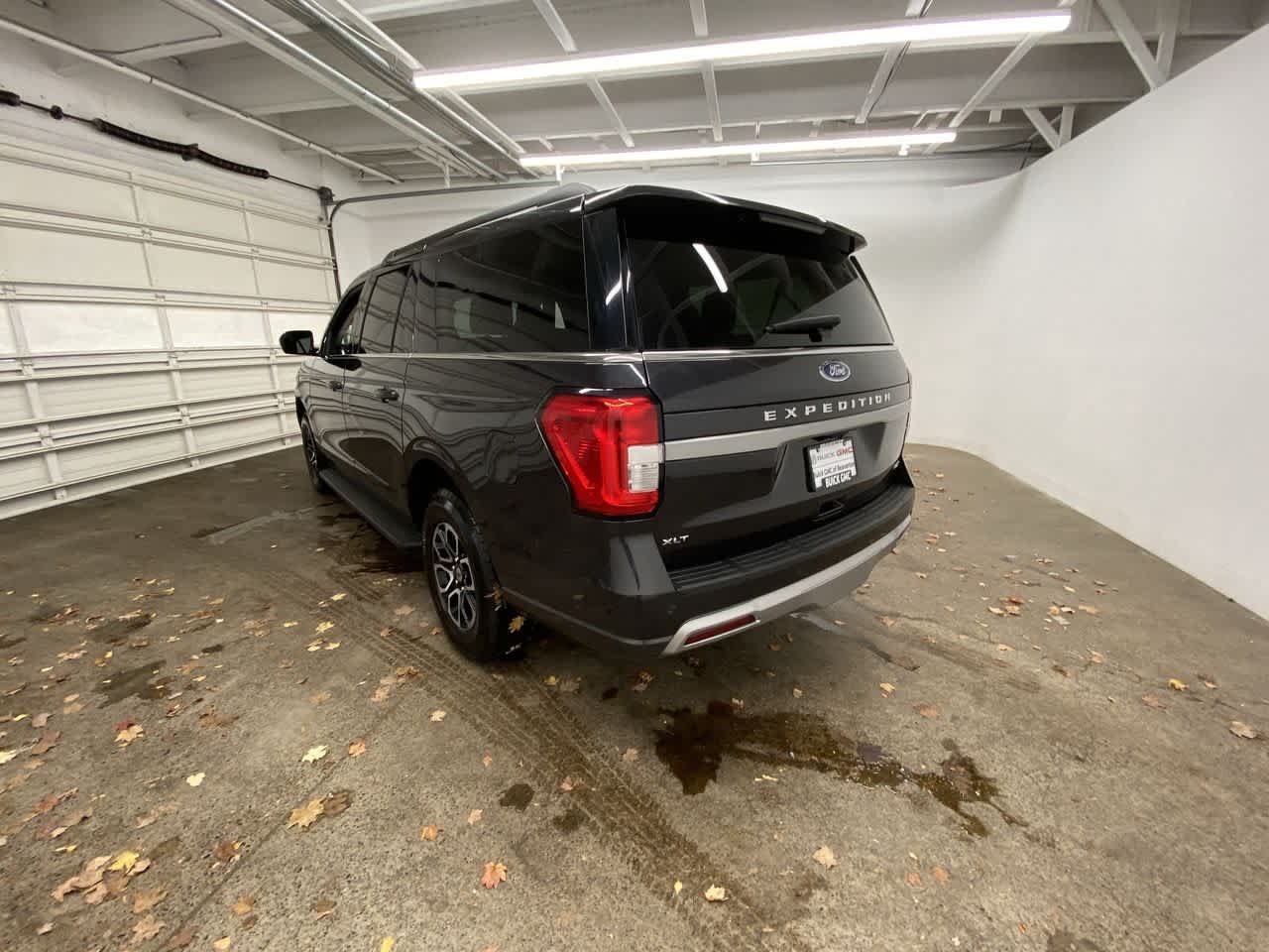 Thumbnail: 2024 Ford Expedition MAX - 4