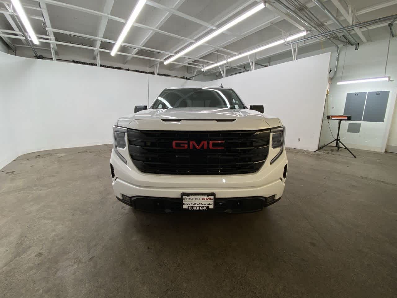 Thumbnail: 2025 GMC Sierra 1500 - 9
