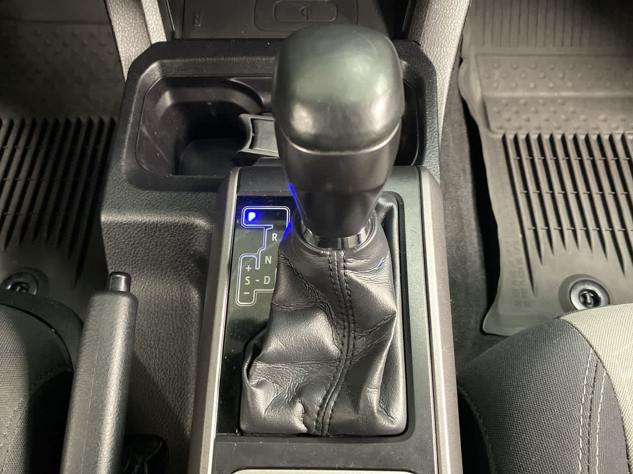 Thumbnail: 2021 Toyota Tacoma - 26