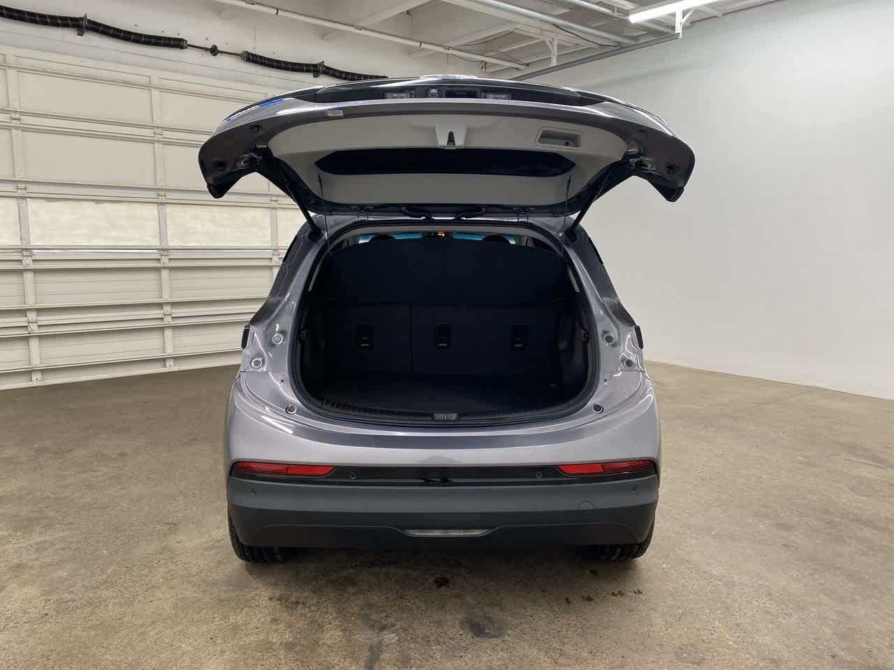 Thumbnail: 2023 Chevrolet Bolt EV - 29