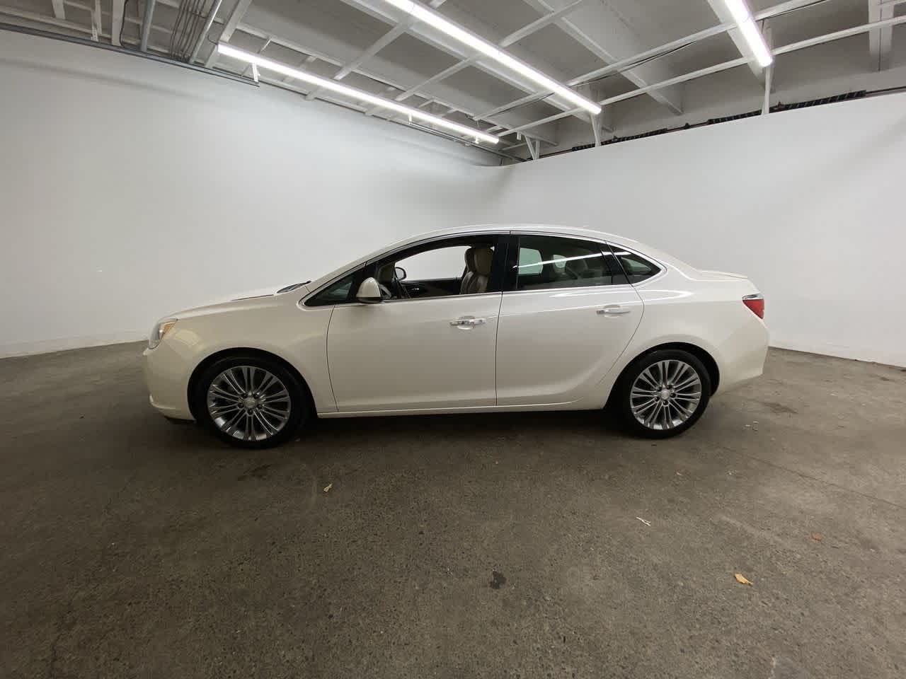 Thumbnail: 2012 Buick Verano - 3
