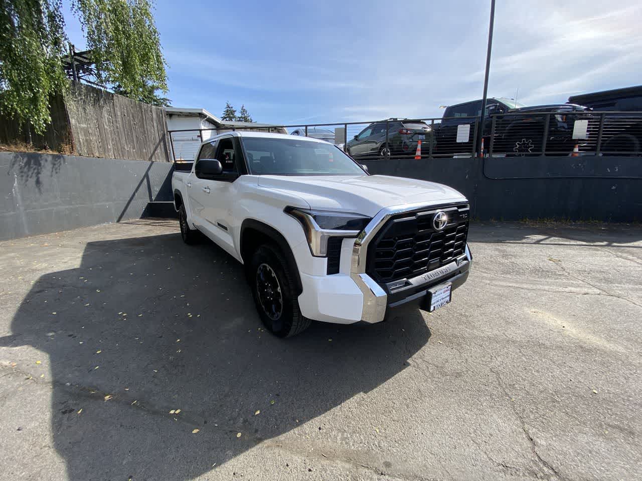 Thumbnail: 2025 Toyota Tundra - 8