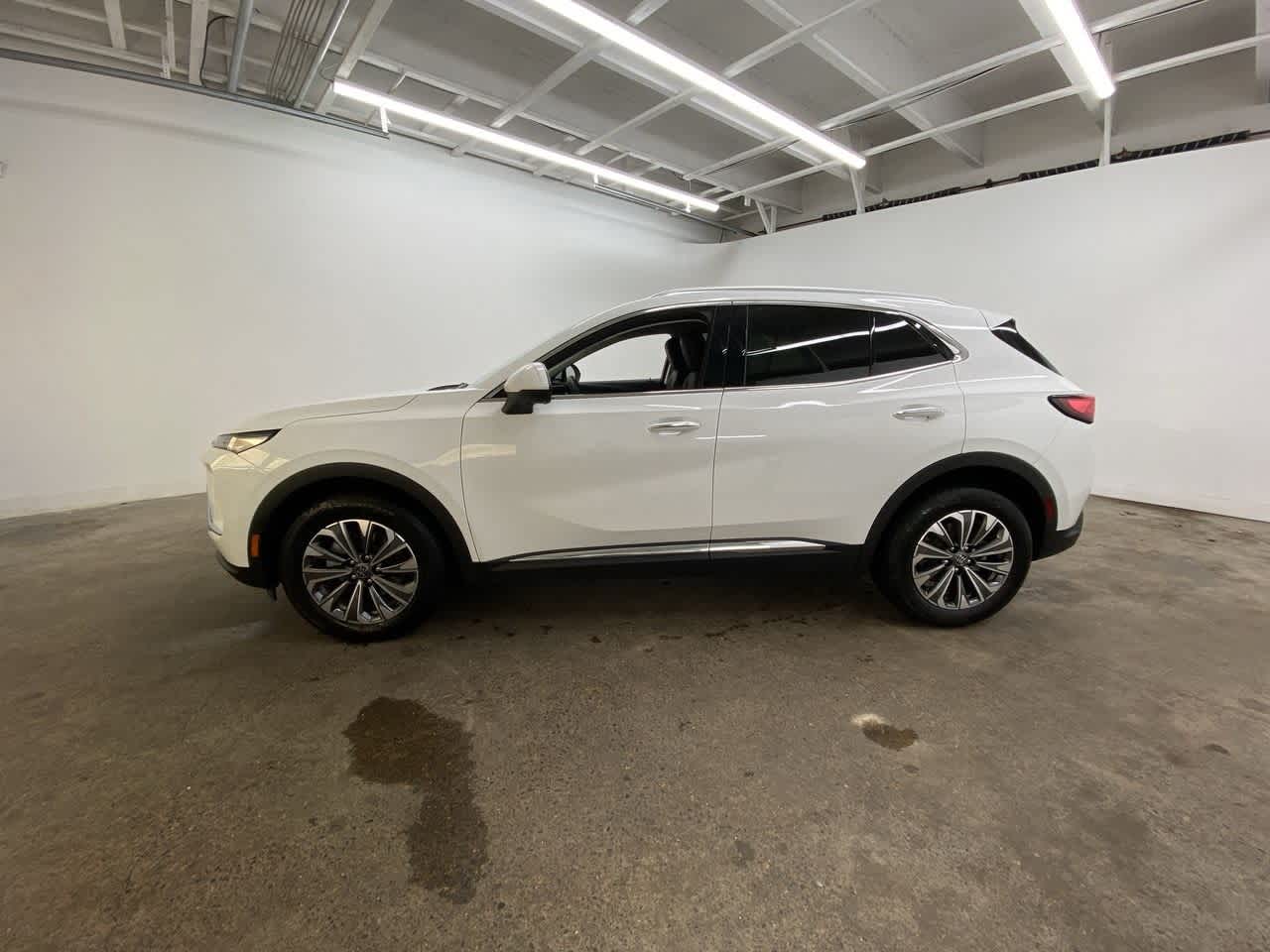 Thumbnail: 2025 Buick Envision - 3