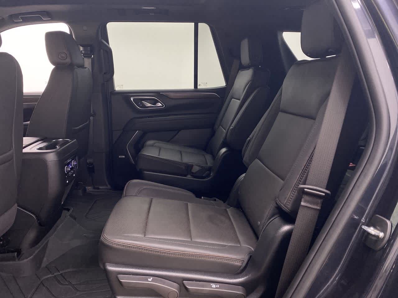 Thumbnail: 2024 Chevrolet Tahoe - 18