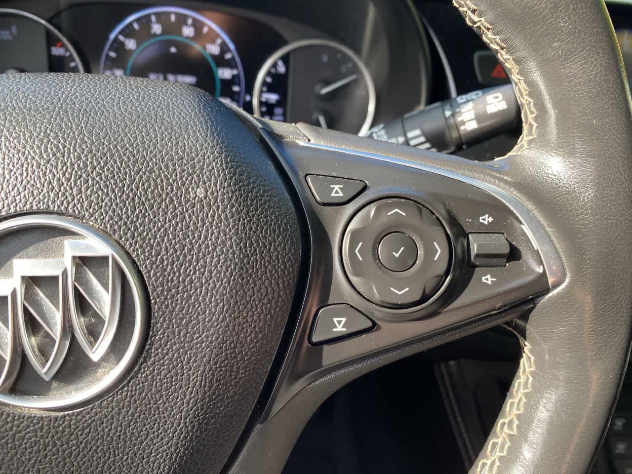 Thumbnail: 2017 Buick Envision - 22
