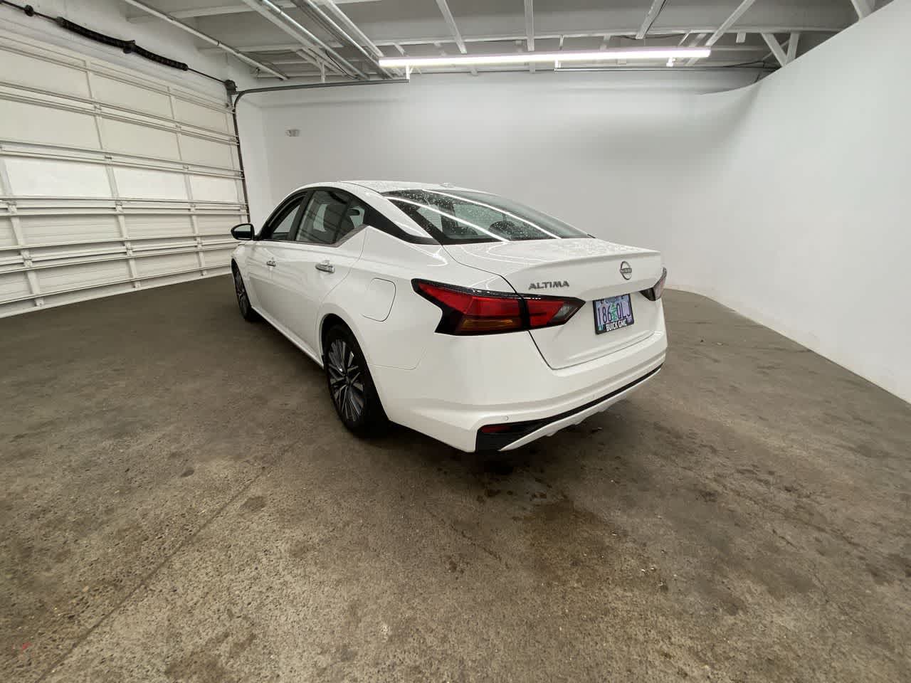 Thumbnail: 2025 Nissan Altima - 4