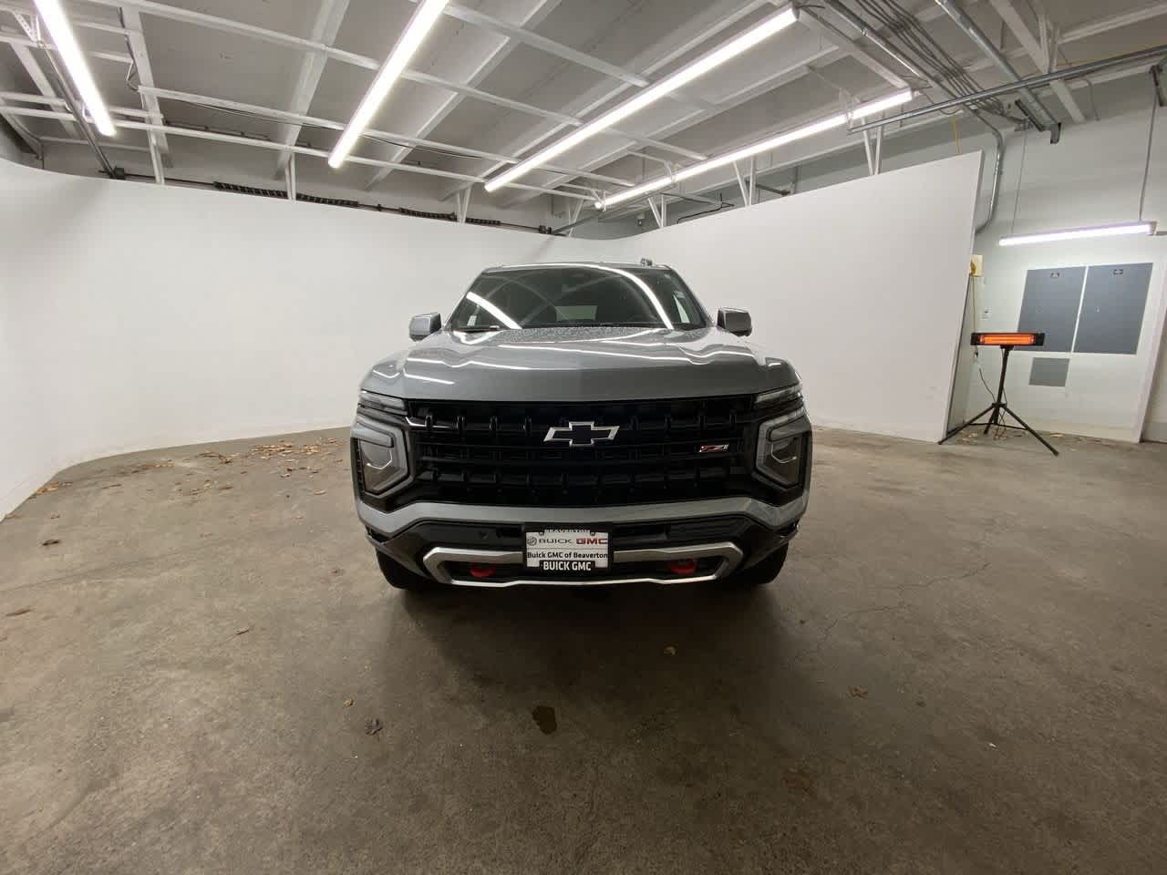 Thumbnail: 2025 Chevrolet Tahoe - 9