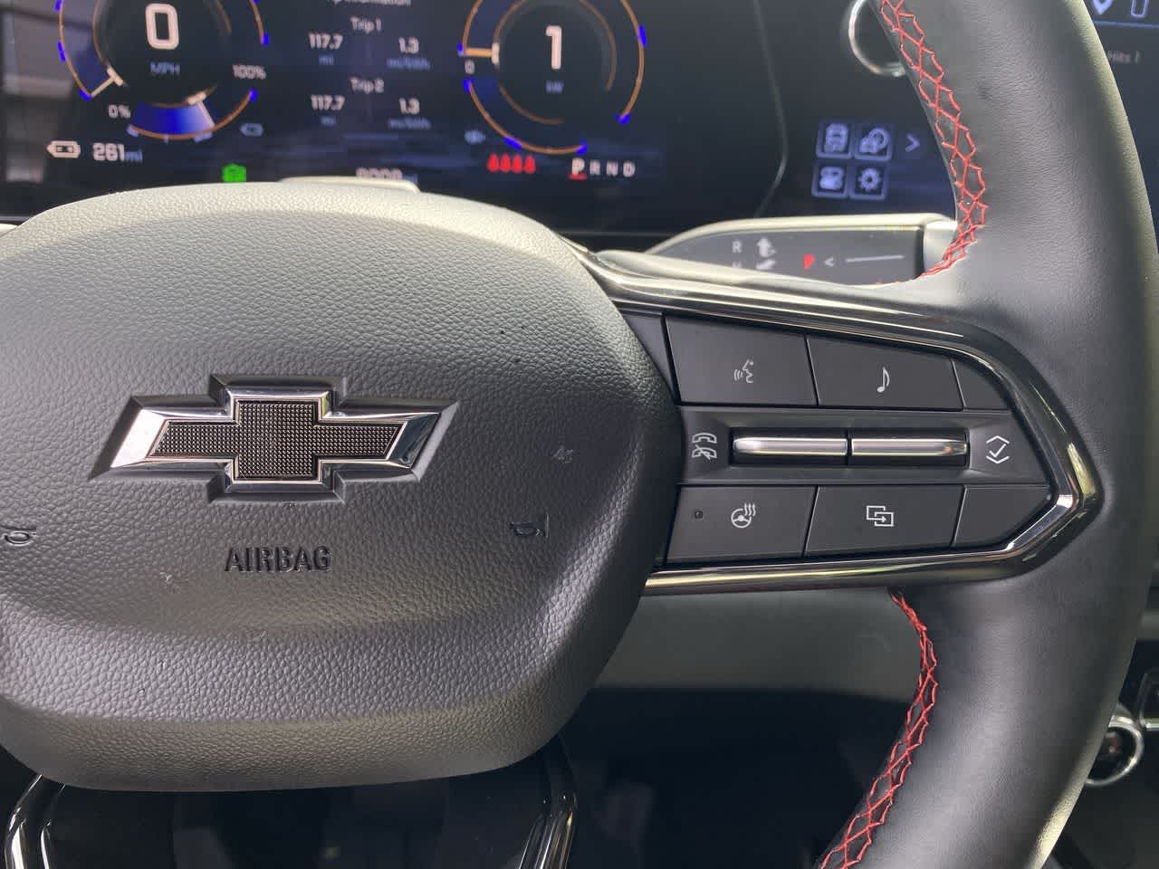 Thumbnail: 2025 Chevrolet Silverado EV - 21
