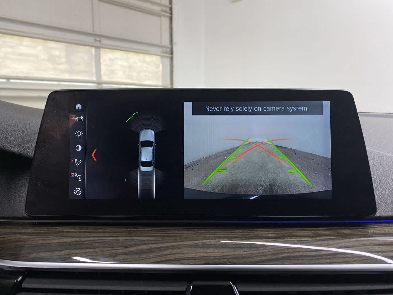 Thumbnail: 2018 BMW 5 Series - 26