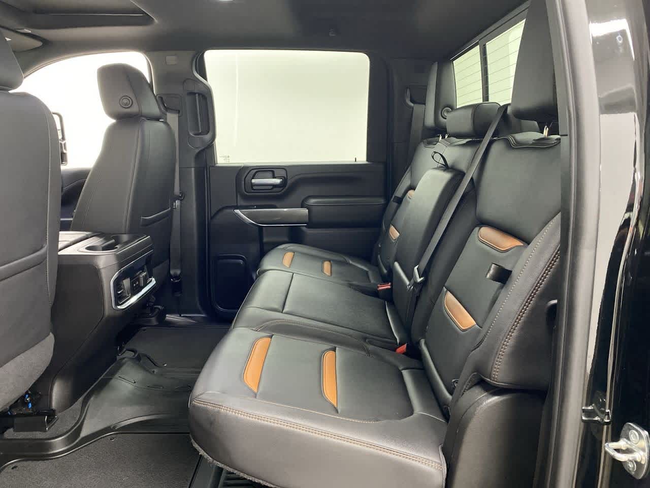 Thumbnail: 2022 GMC Sierra 3500 - 16
