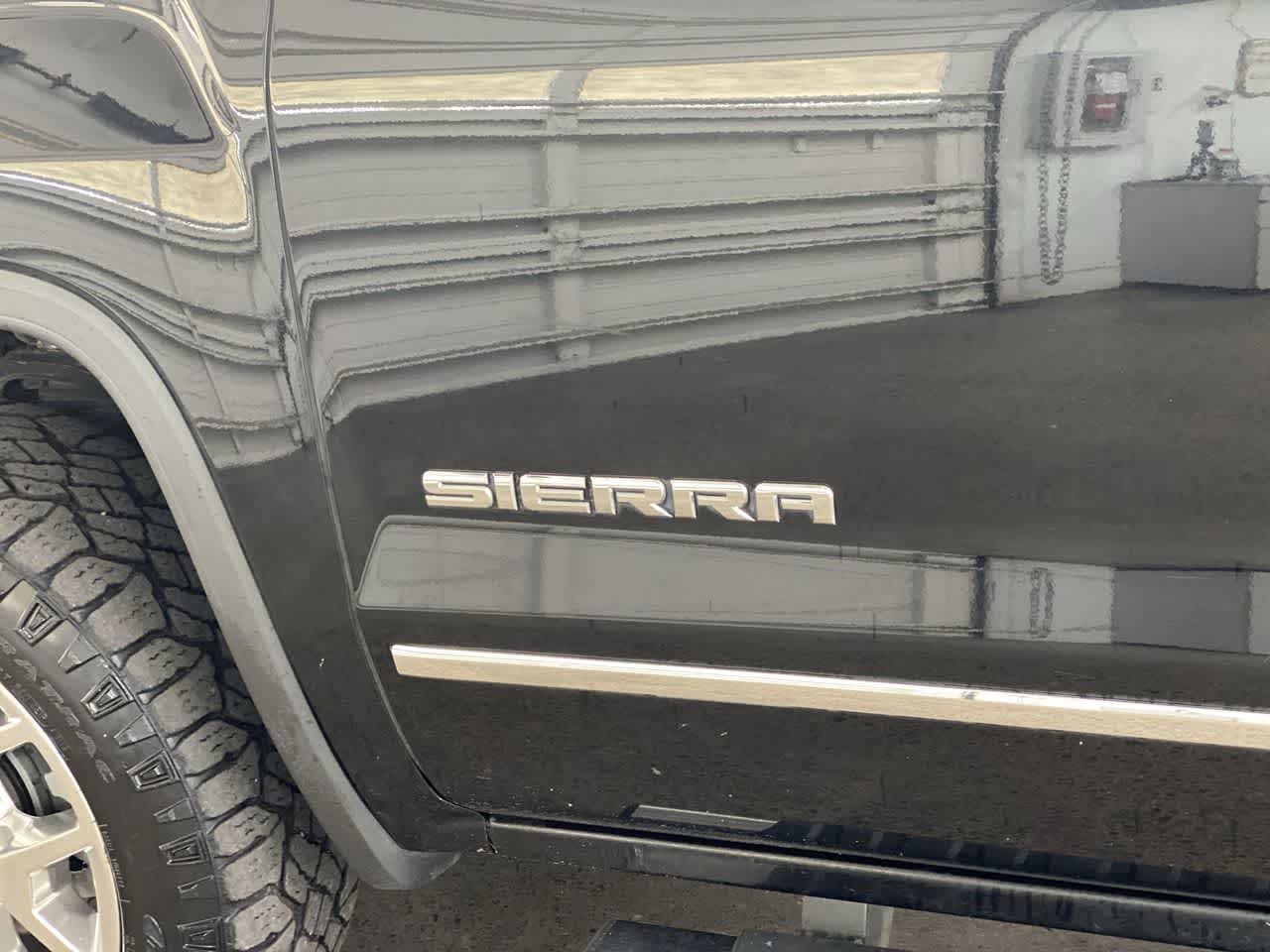 Thumbnail: 2015 GMC Sierra 1500 - 10