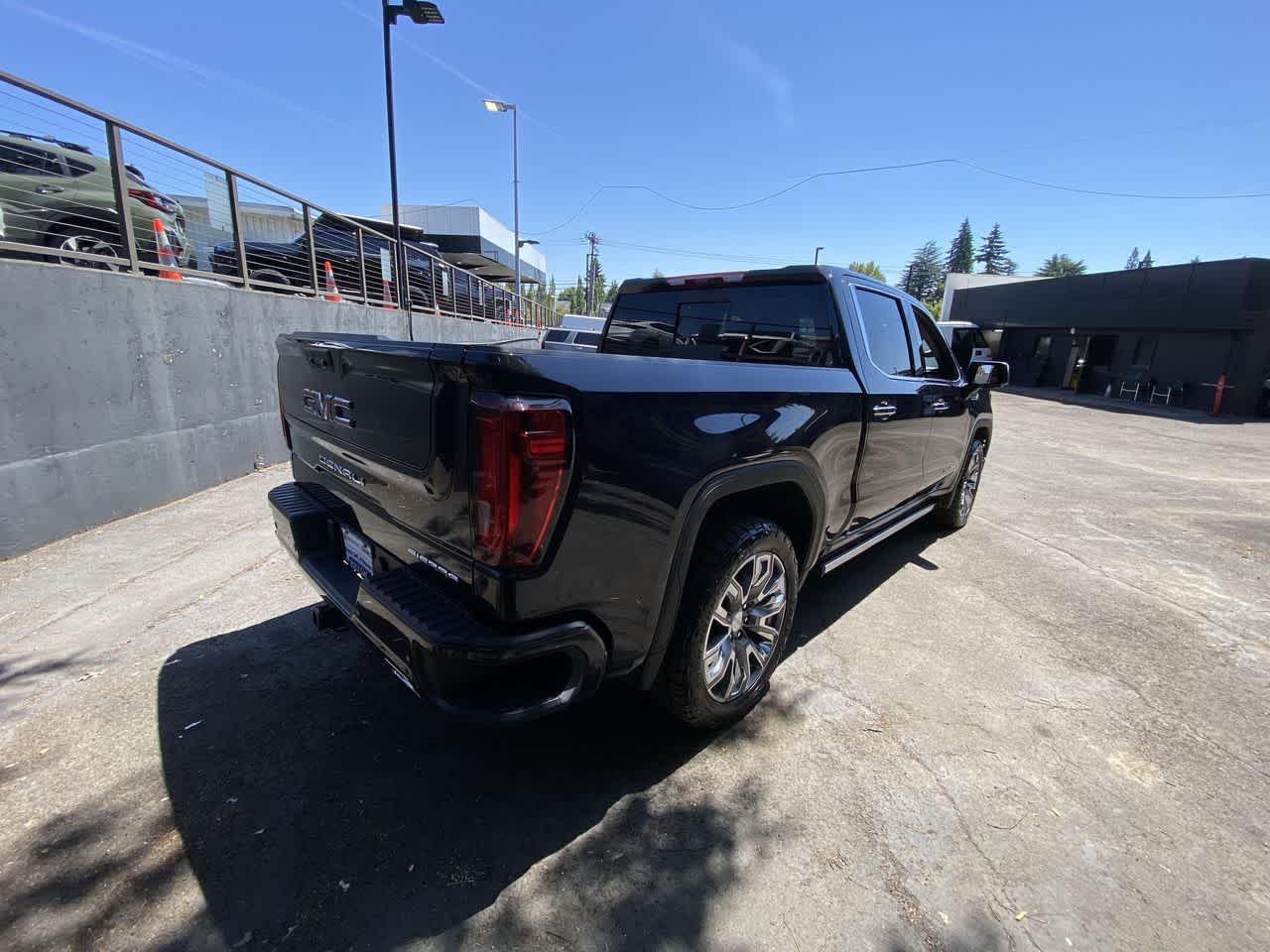 Thumbnail: 2023 GMC Sierra 1500 - 6