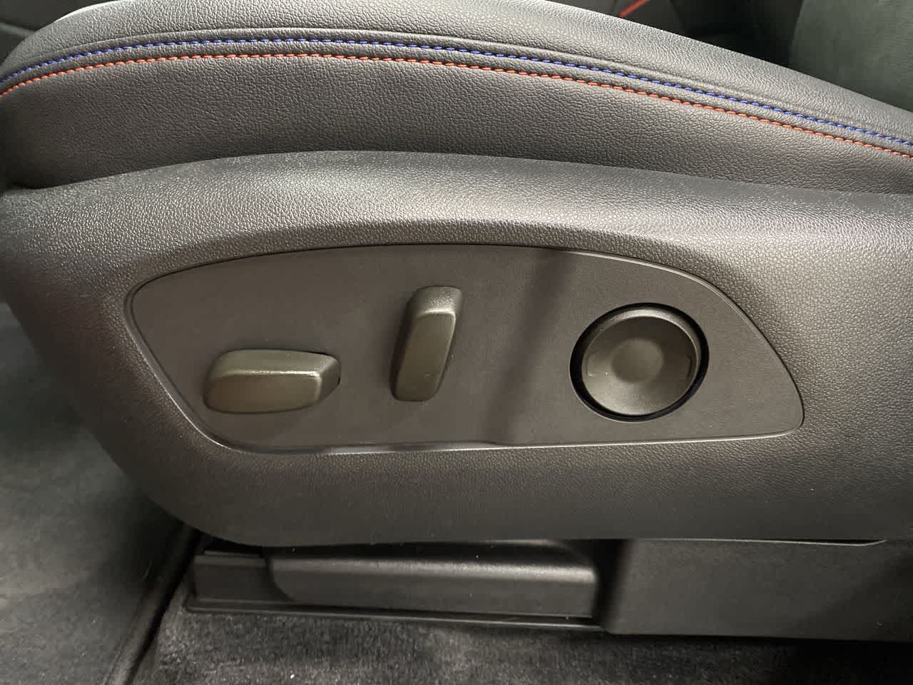 Thumbnail: 2024 Chevrolet Blazer EV - 15