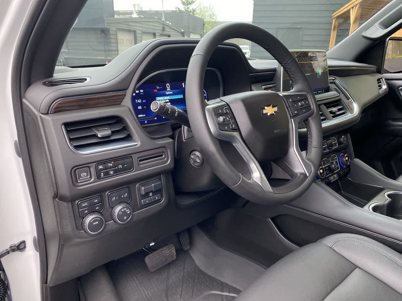 Thumbnail: 2023 Chevrolet Tahoe - 2