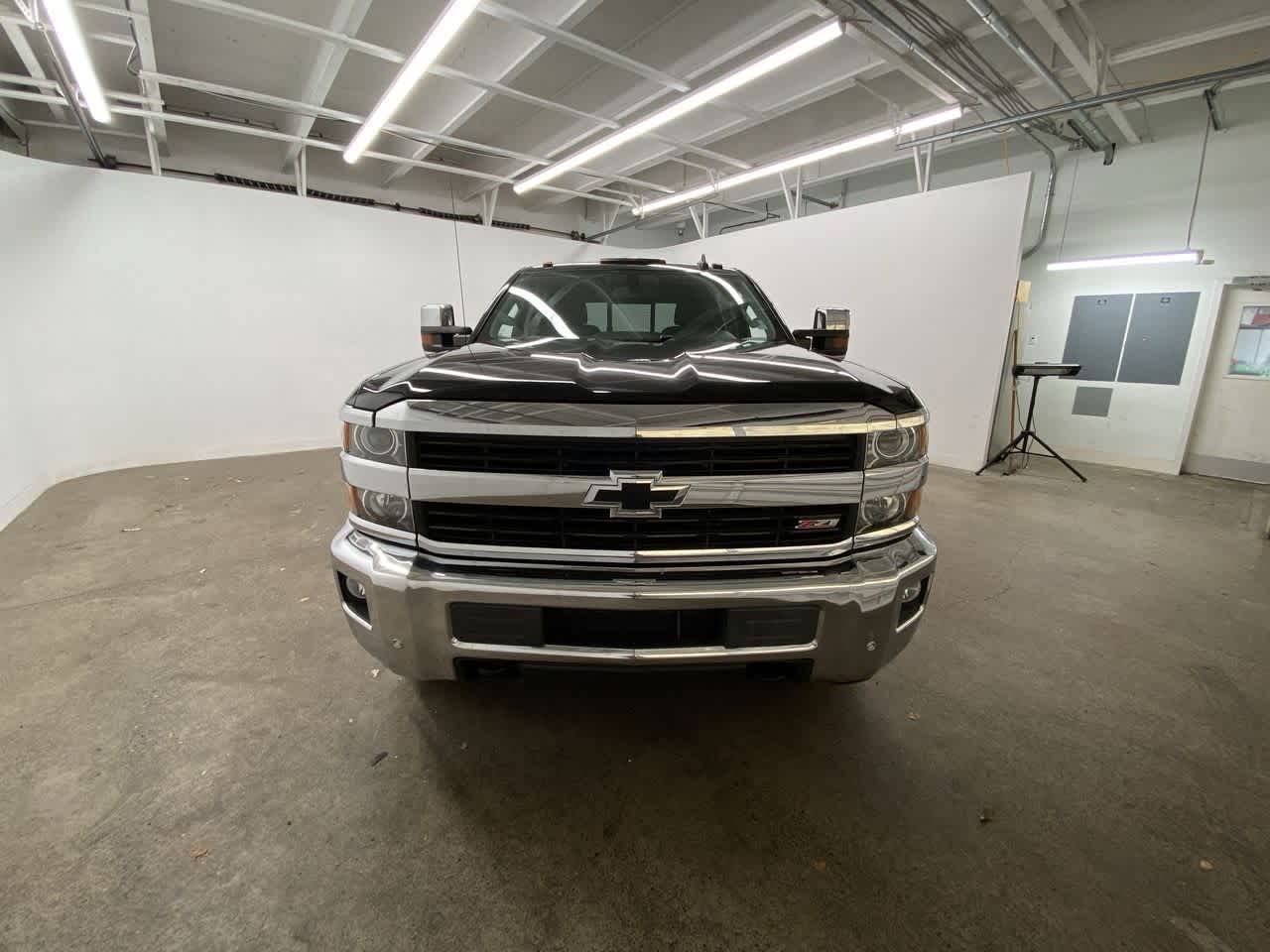 Thumbnail: 2016 Chevrolet Silverado 3500 - 9