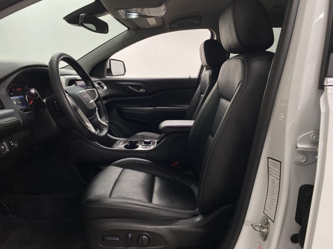 Thumbnail: 2023 GMC Acadia - 14