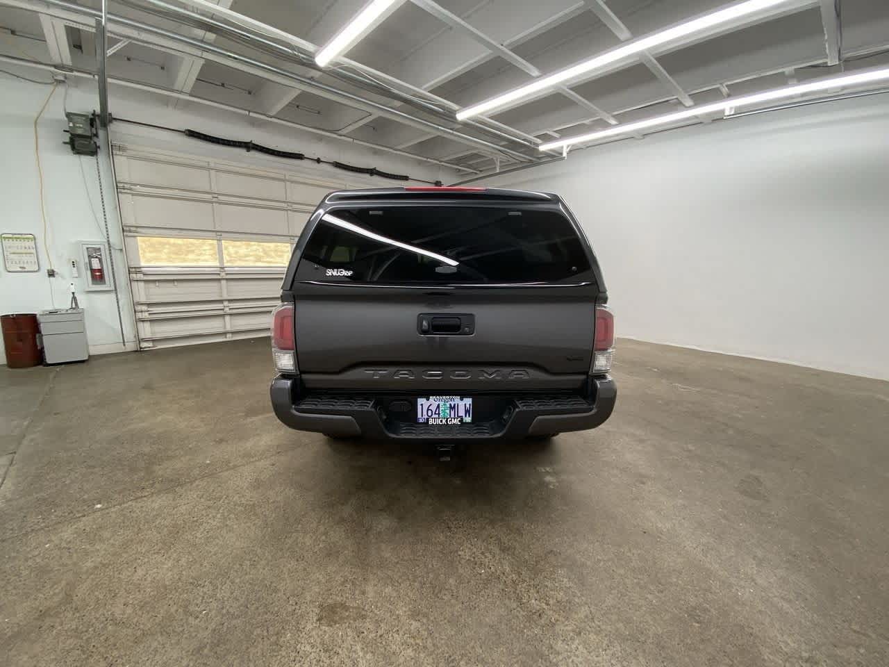 Thumbnail: 2020 Toyota Tacoma - 5