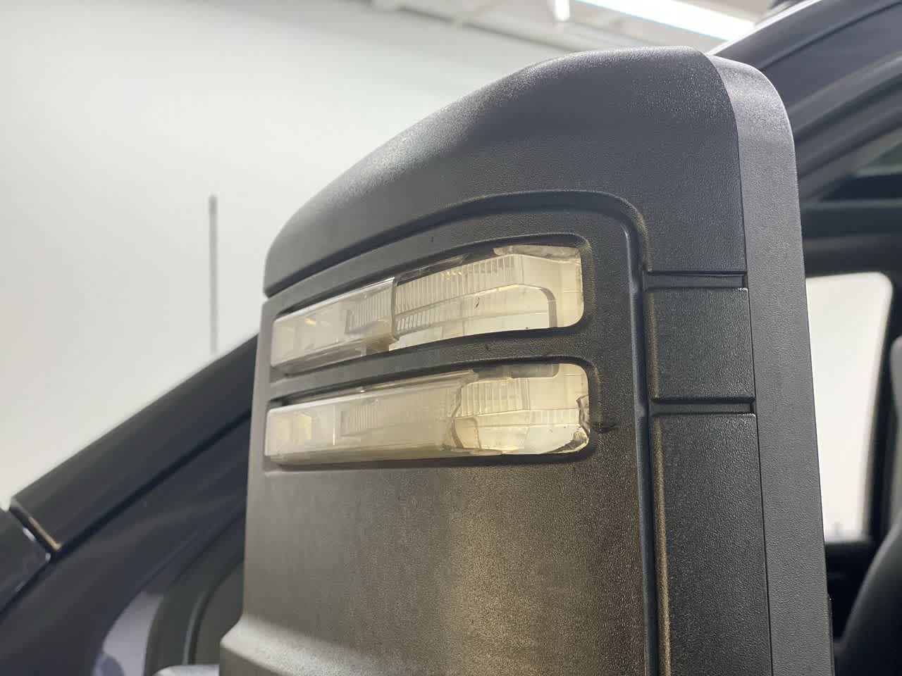 Thumbnail: 2024 Chevrolet Silverado 3500 - 33