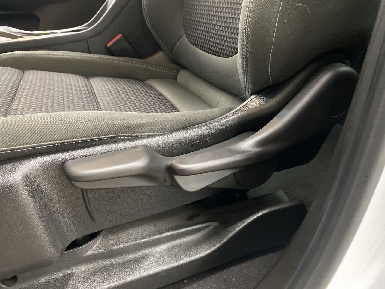 Thumbnail: 2022 Chevrolet Bolt EV - 15