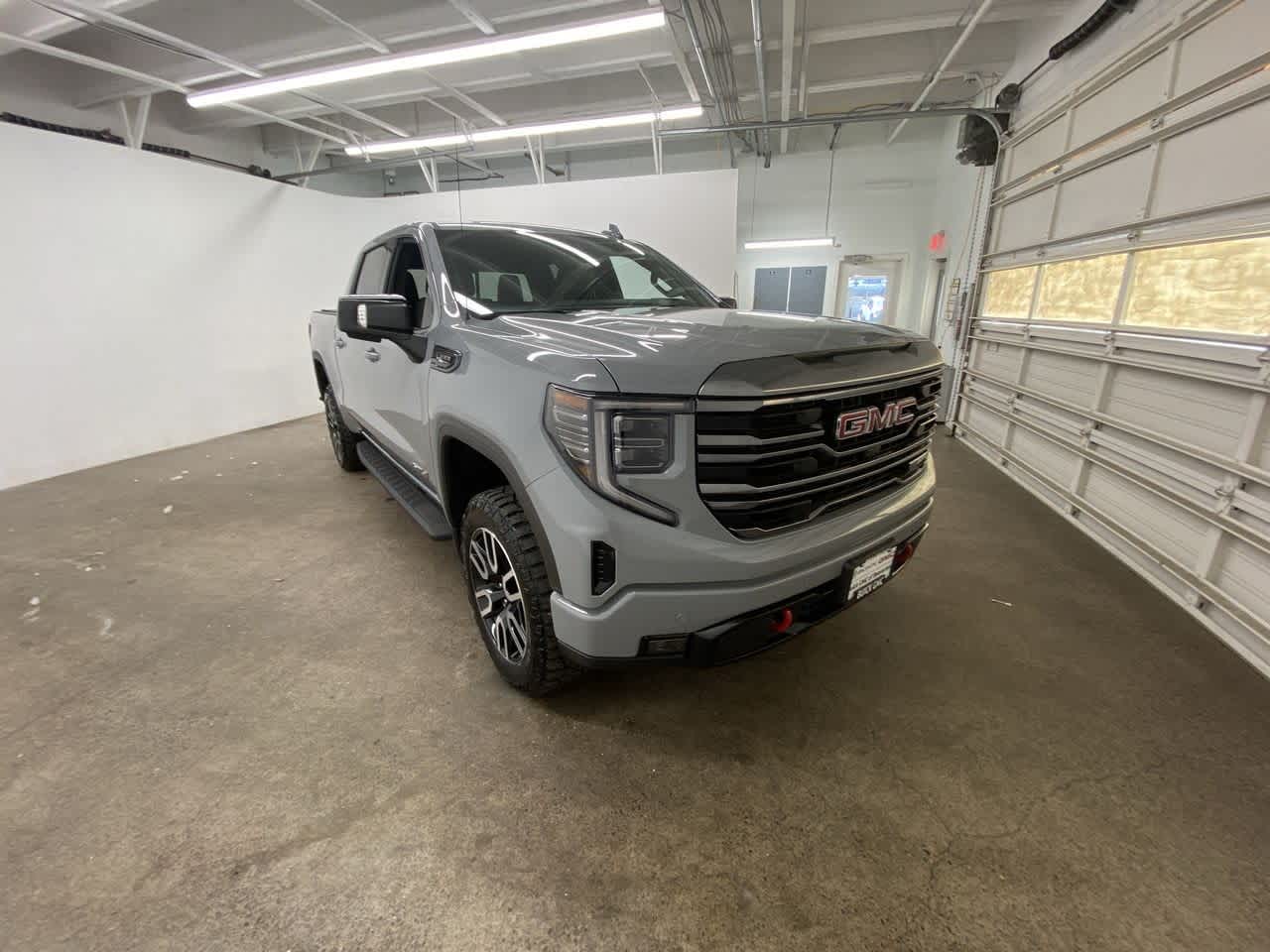 Thumbnail: 2024 GMC Sierra 1500 - 8