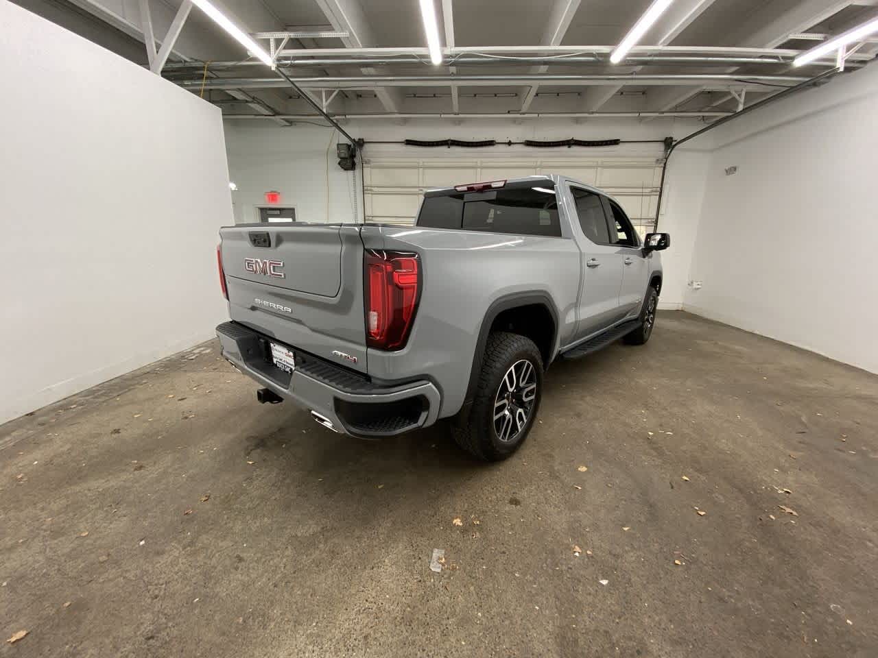 Thumbnail: 2025 GMC Sierra 1500 - 6