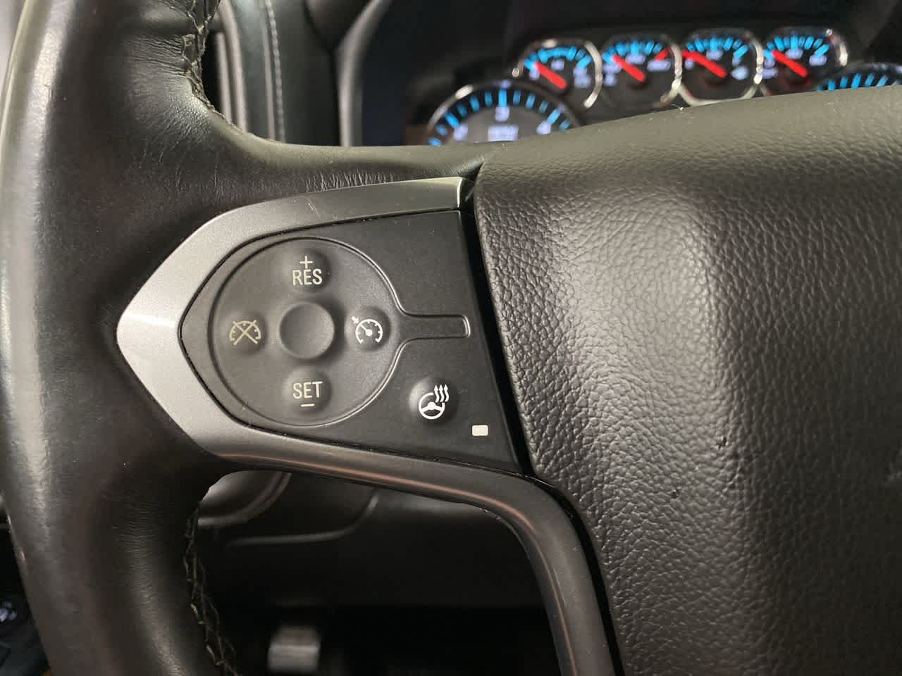 Thumbnail: 2015 Chevrolet Silverado 2500 - 20