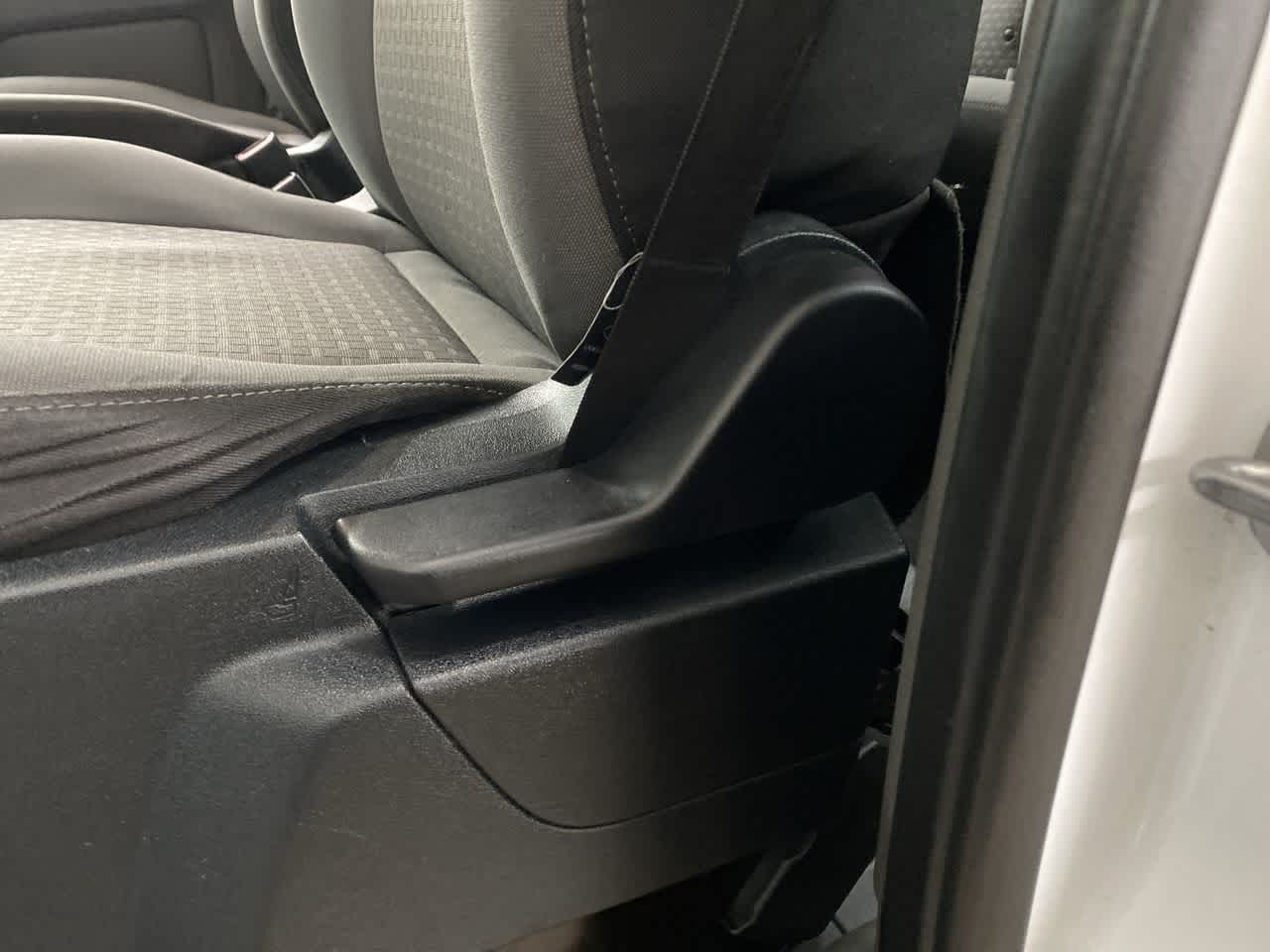 Thumbnail: 2022 Ford Econoline - 16