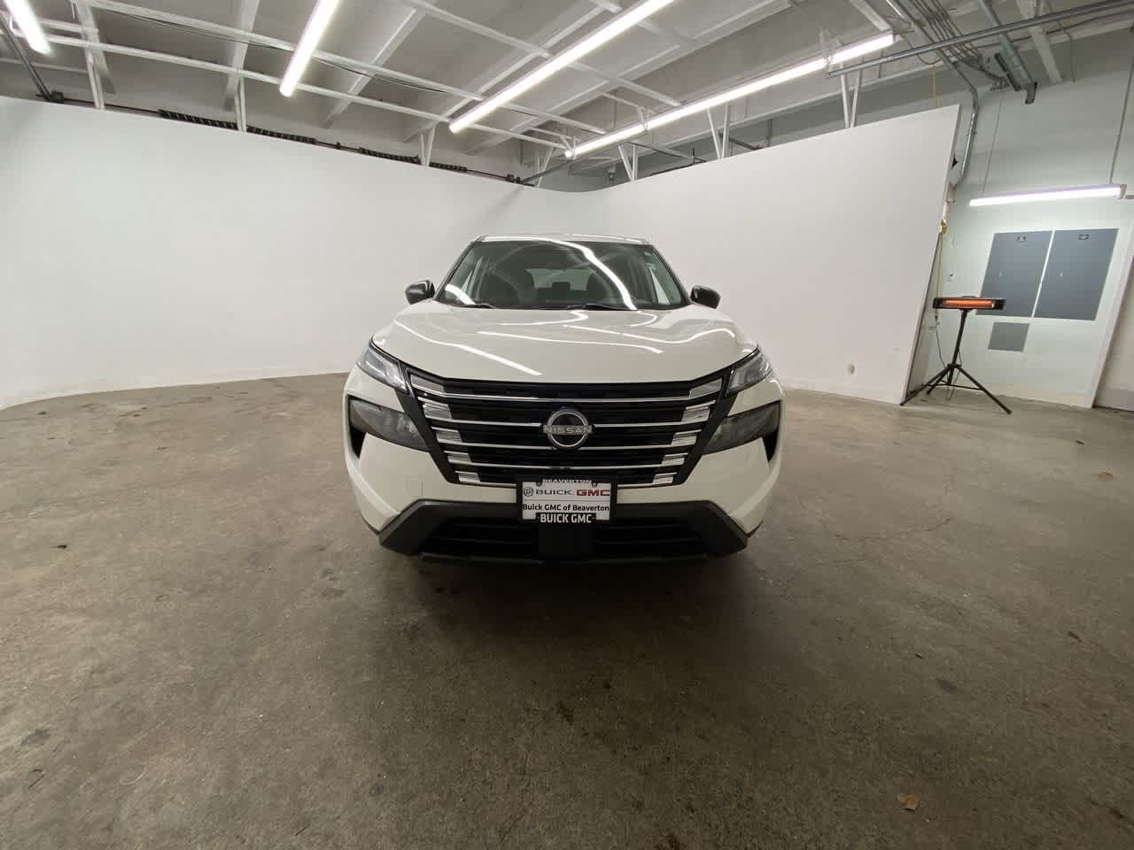 Thumbnail: 2024 Nissan Rogue - 9