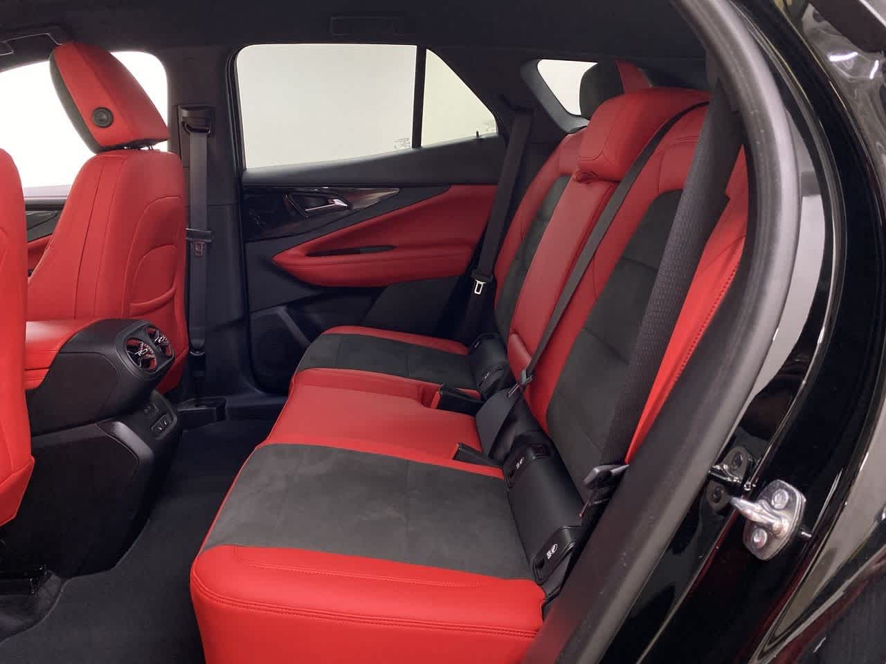 Thumbnail: 2024 Chevrolet Blazer EV - 18