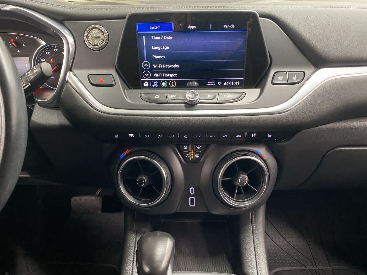 Thumbnail: 2019 Chevrolet Blazer - 25