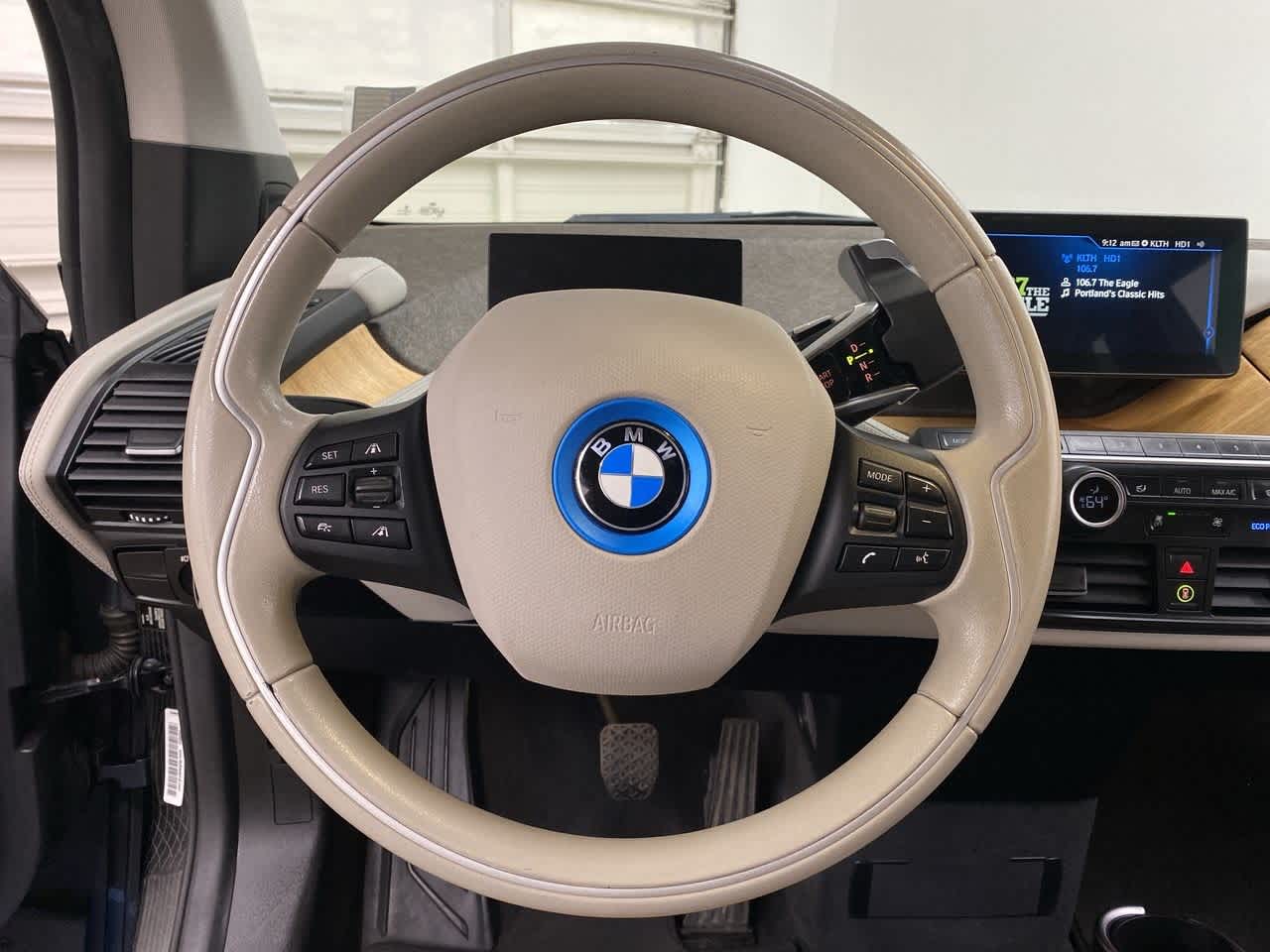 Thumbnail: 2015 BMW i3 - 20