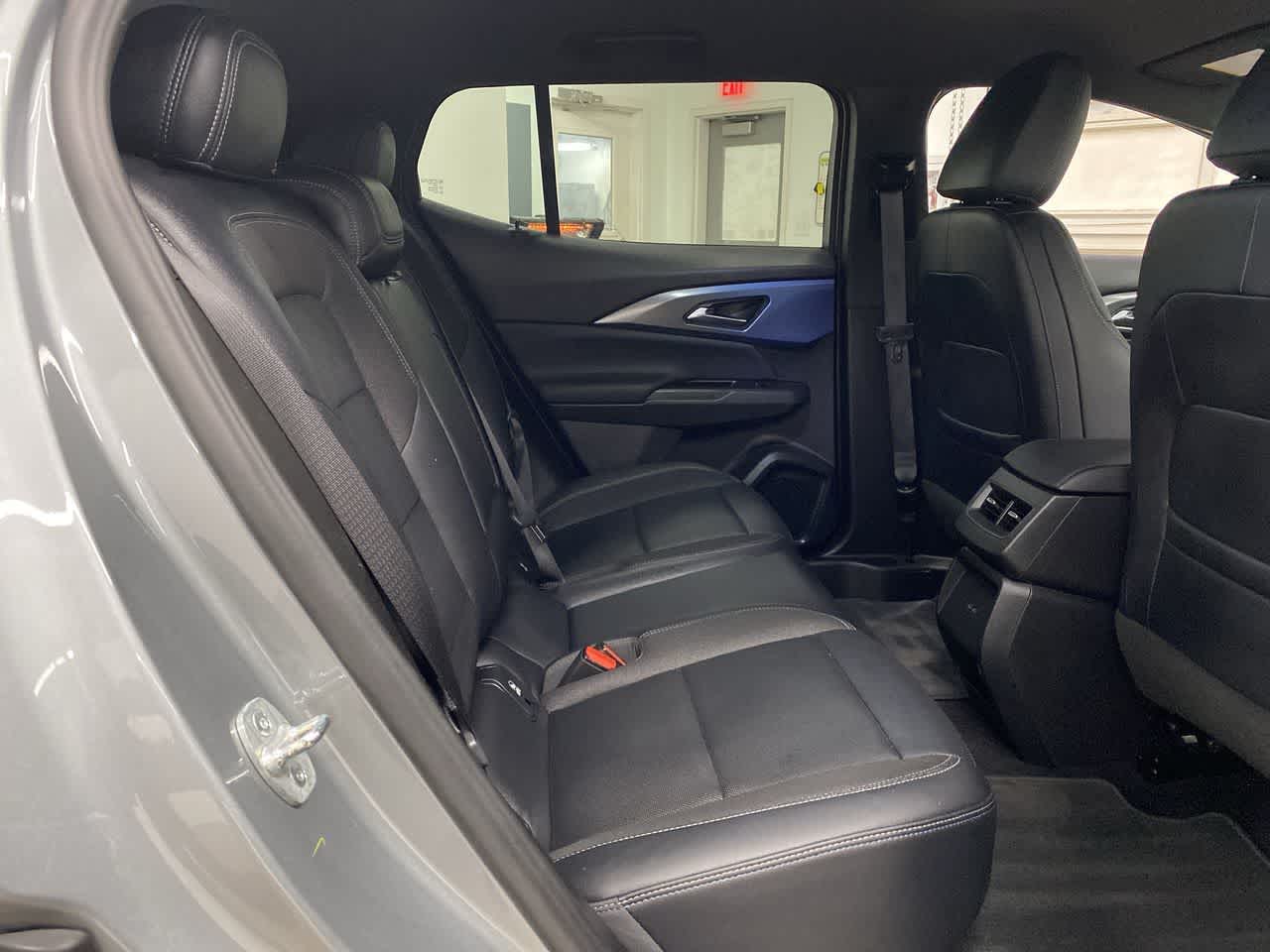 Thumbnail: 2025 Chevrolet Equinox - 17