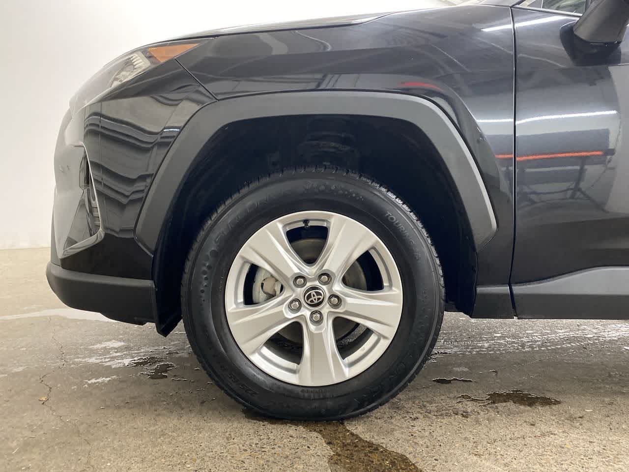 Thumbnail: 2021 Toyota RAV4 - 12