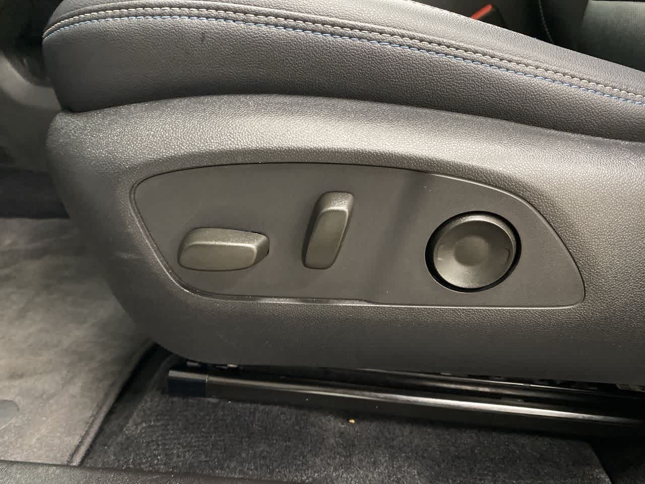 Thumbnail: 2025 Chevrolet Equinox - 14