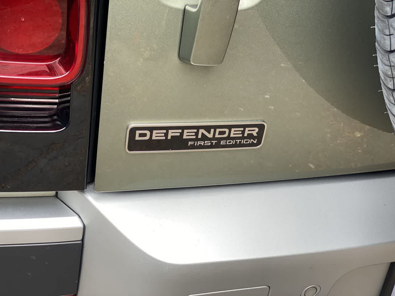 Thumbnail: 2021 Land Rover Defender - 10