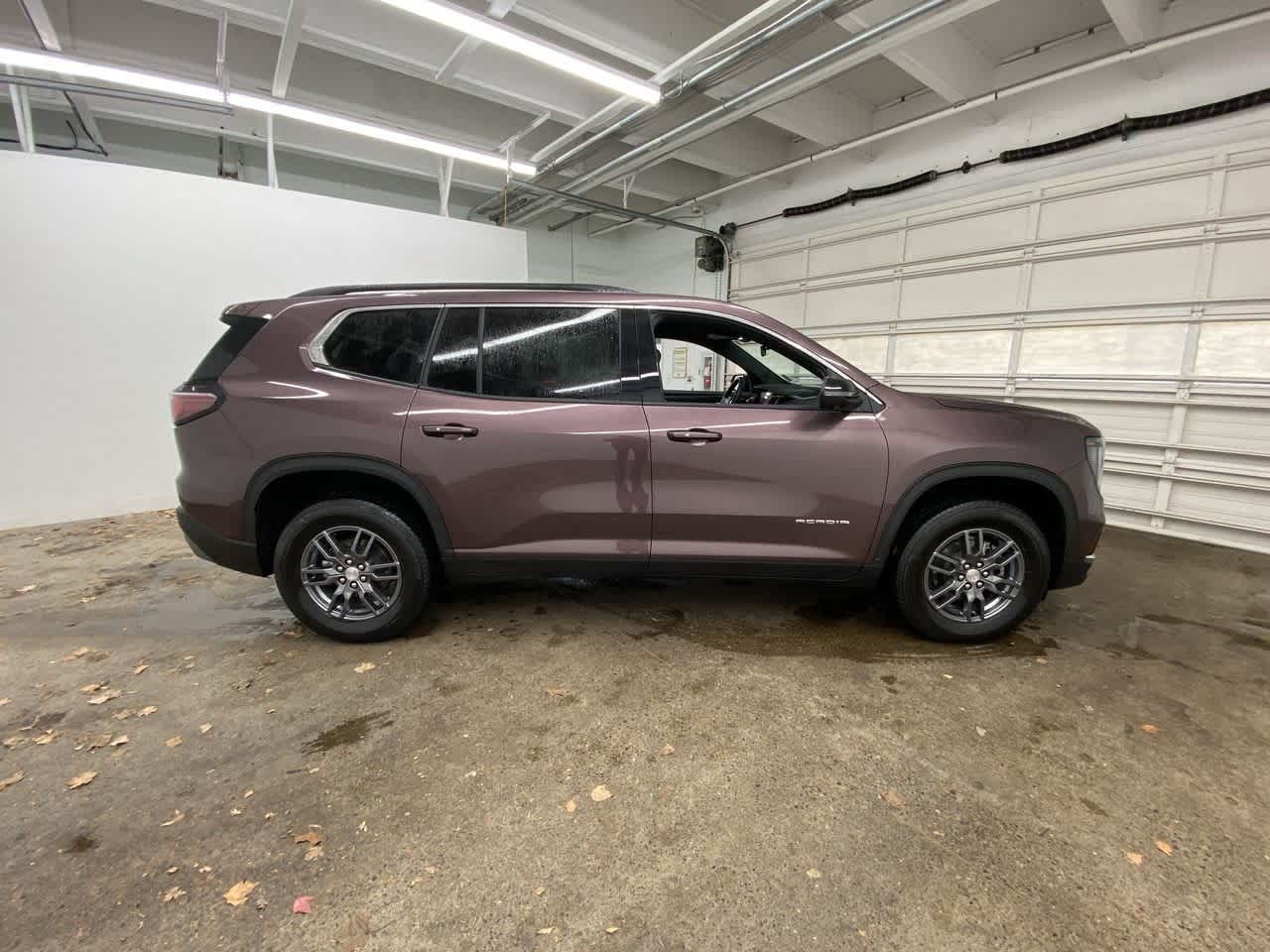 Thumbnail: 2025 GMC Acadia - 7