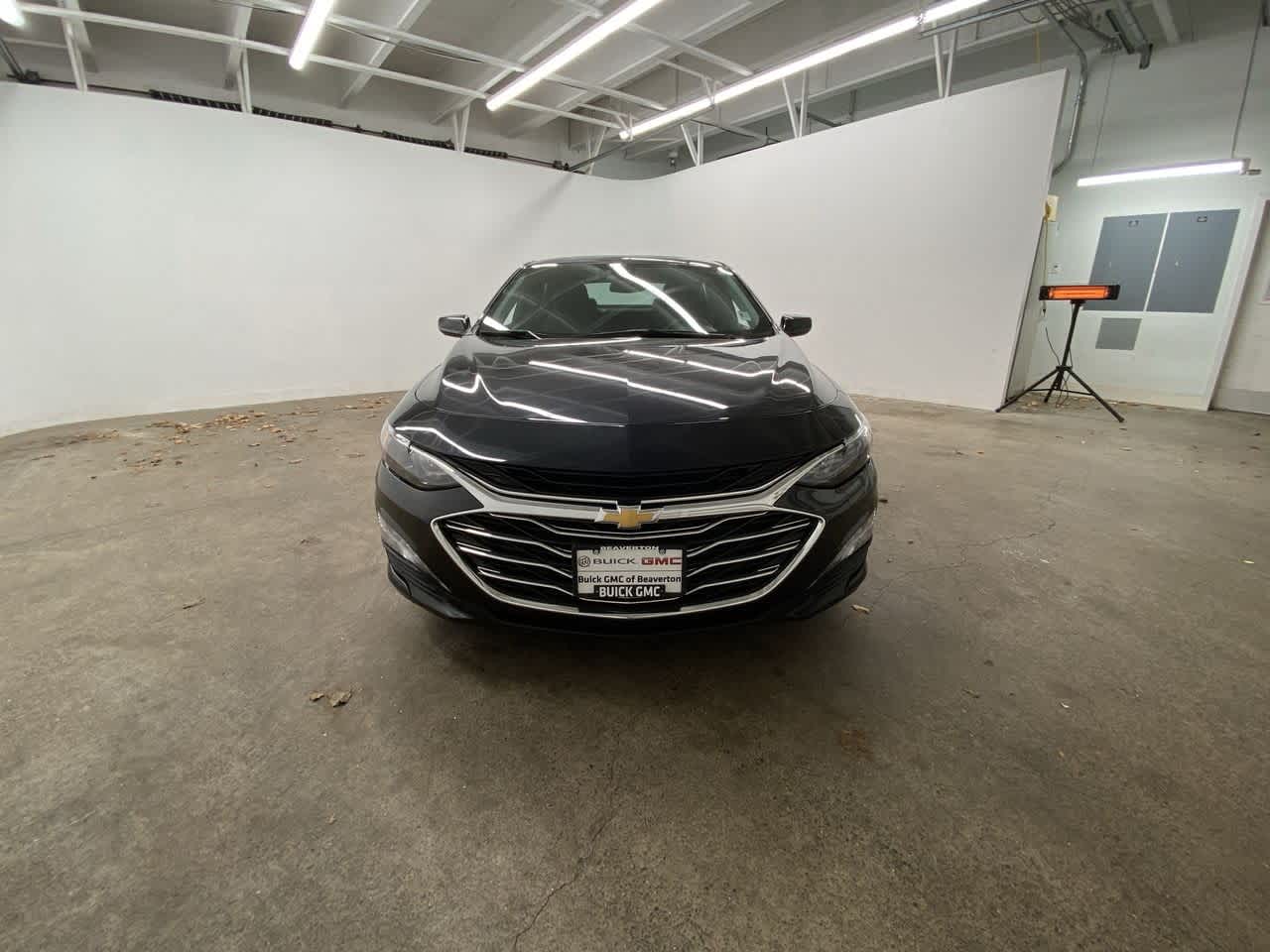 Thumbnail: 2023 Chevrolet Malibu - 9