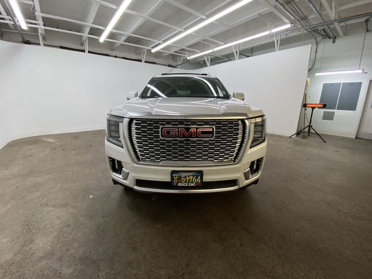 Thumbnail: 2022 GMC Yukon - 9