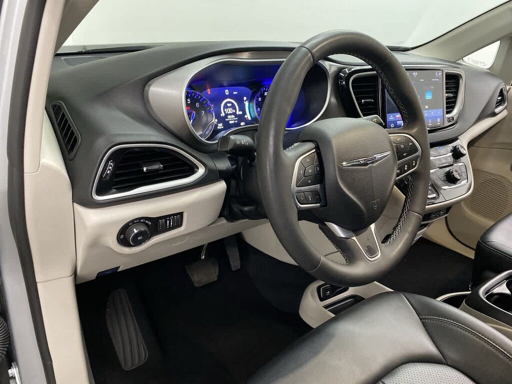 Used 2024 Chrysler Pacifica Touring L Van Passenger Van