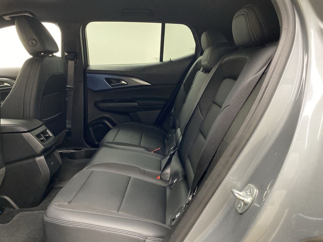 Thumbnail: 2025 Chevrolet Equinox - 17